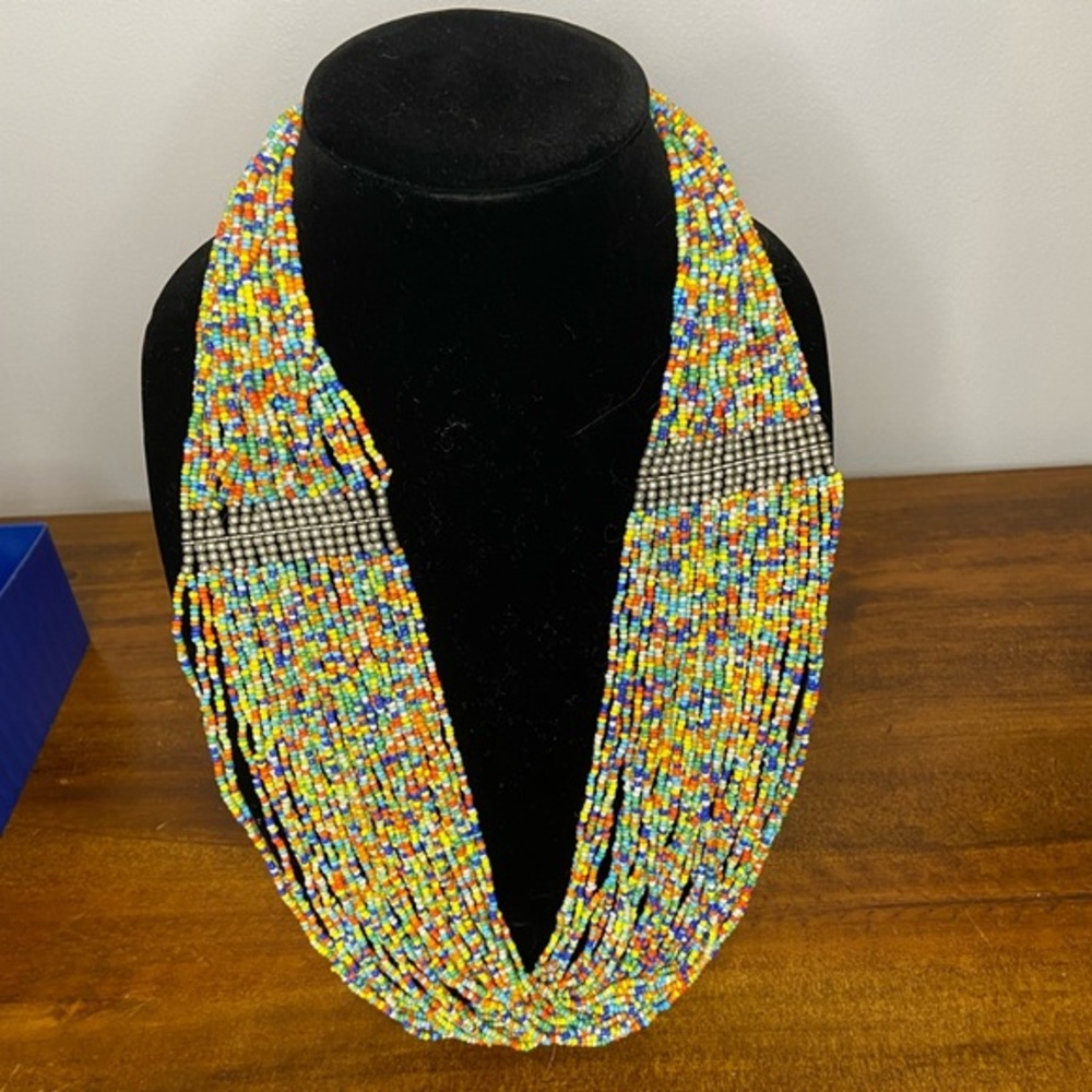 Multicolor beaded neclase